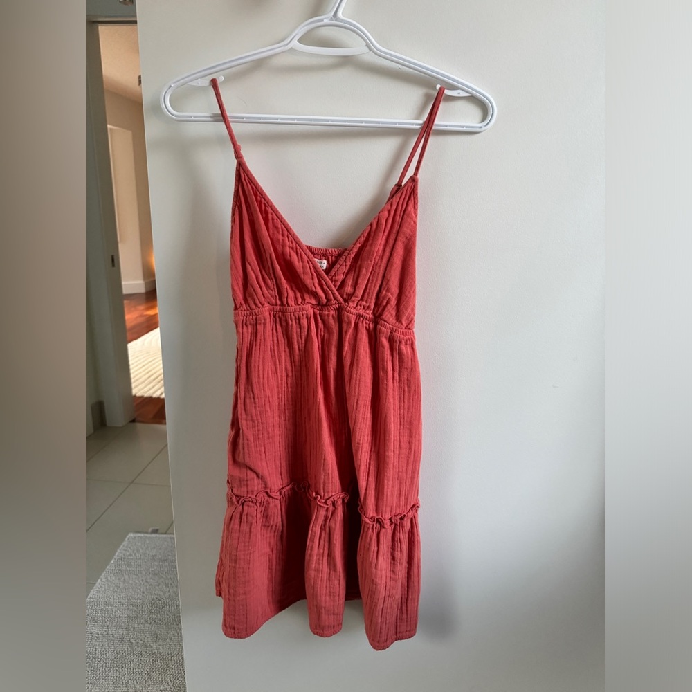 Billabong - Ruffled Mini Dress - Picture 3 of 5